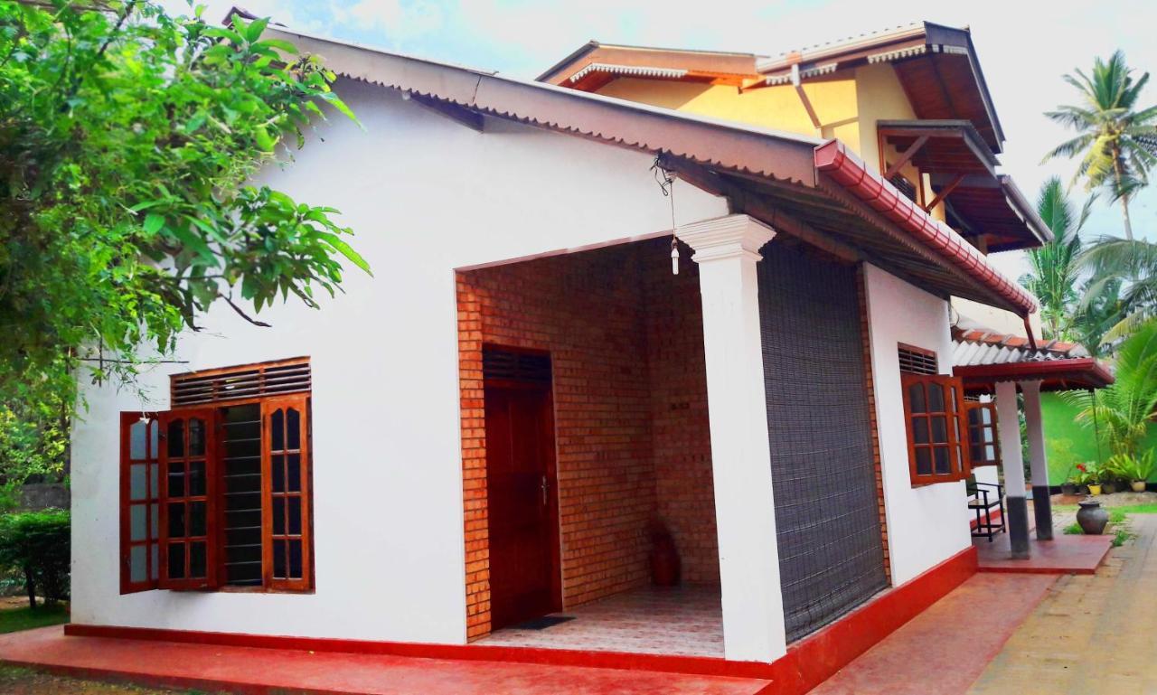 The Citadel Guest House Hikkaduwa Esterno foto
